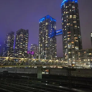 Downtown Condo, Free Indoor Parking With Amazing View Apartment